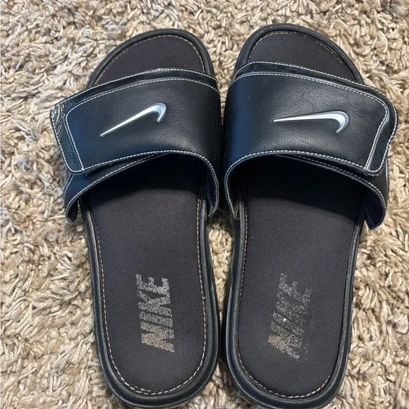 Nike Black Slides with White Logo Nike Benassi Swoosh Slide  main image 2